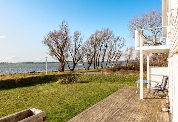 Fewo " Strandhaus Wiek " direkt am Wasser mit herrlichen Weitblick - Fewo " Strandhaus Wiek " direkt am Wasser mit herrlichen Weitblick
