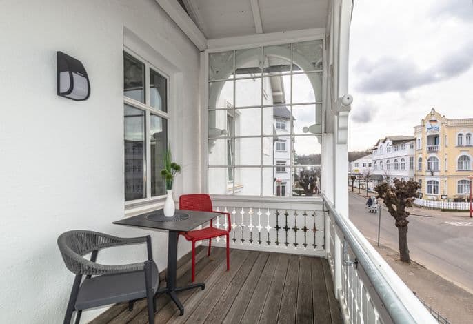 Villa Iduna / Ferienwohnung No. 6 - 1. OG mit Balkon nach Süden - Villa Iduna / Ferienwohnung No. 6 - 1. OG mit Balkon nach Süden detail 4