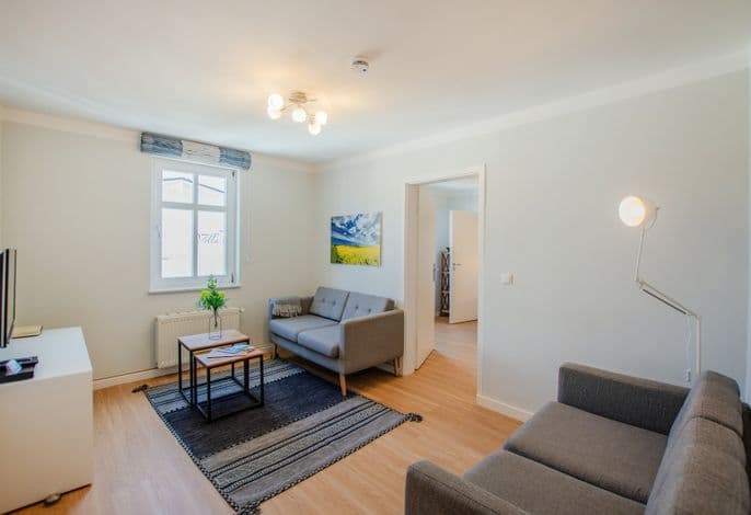 Villa Iduna / Ferienwohnung No. 8 - 2. OG ohne Balkon - Villa Iduna / Ferienwohnung No. 8 - 2. OG ohne Balkon