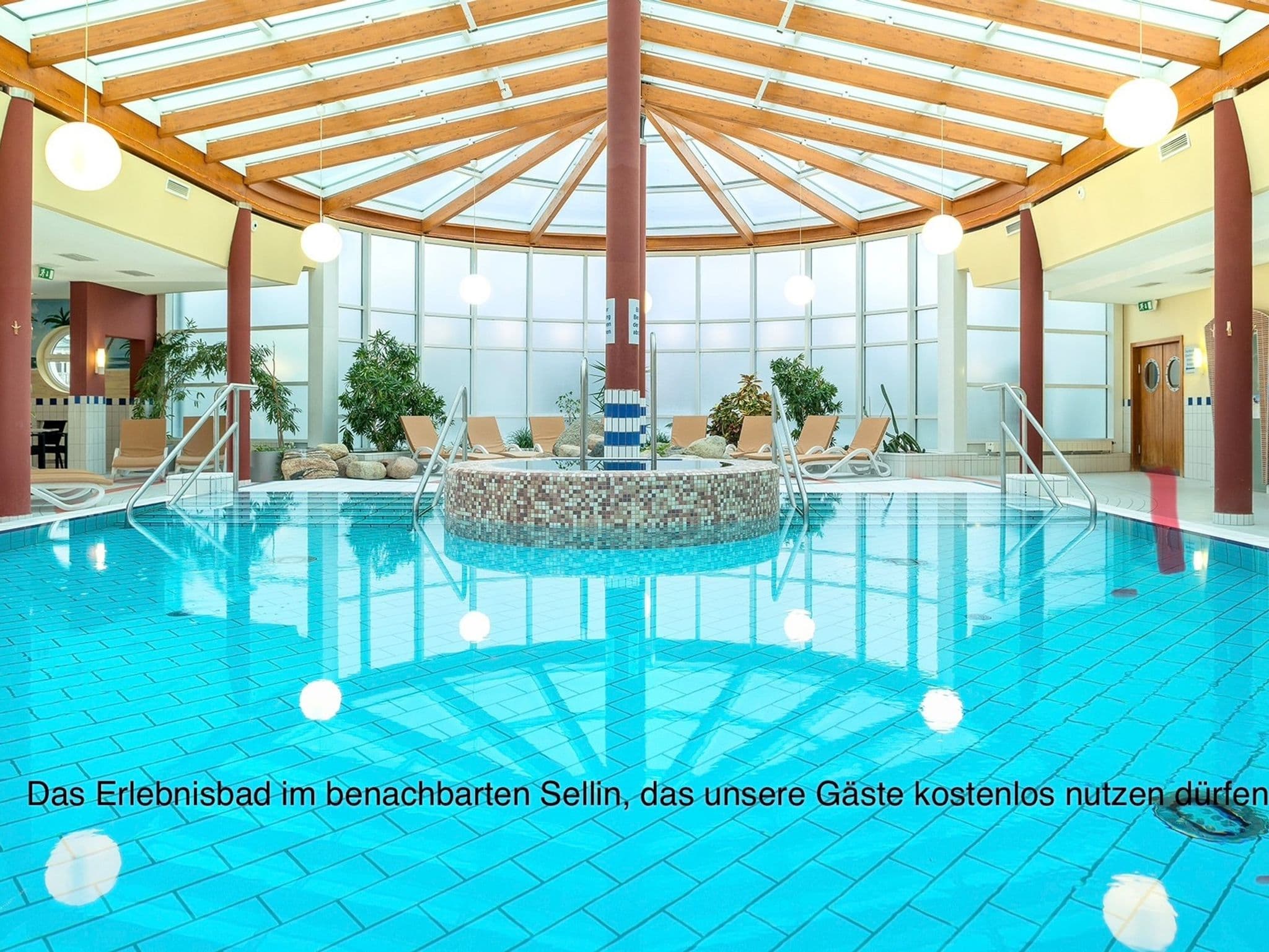 Dünenhaus in Toplage, 4 Fußminuten zum Südstrand mit Blick über Hügellandschaft zur Ostsee, Schwimmbadnutzung inklusive