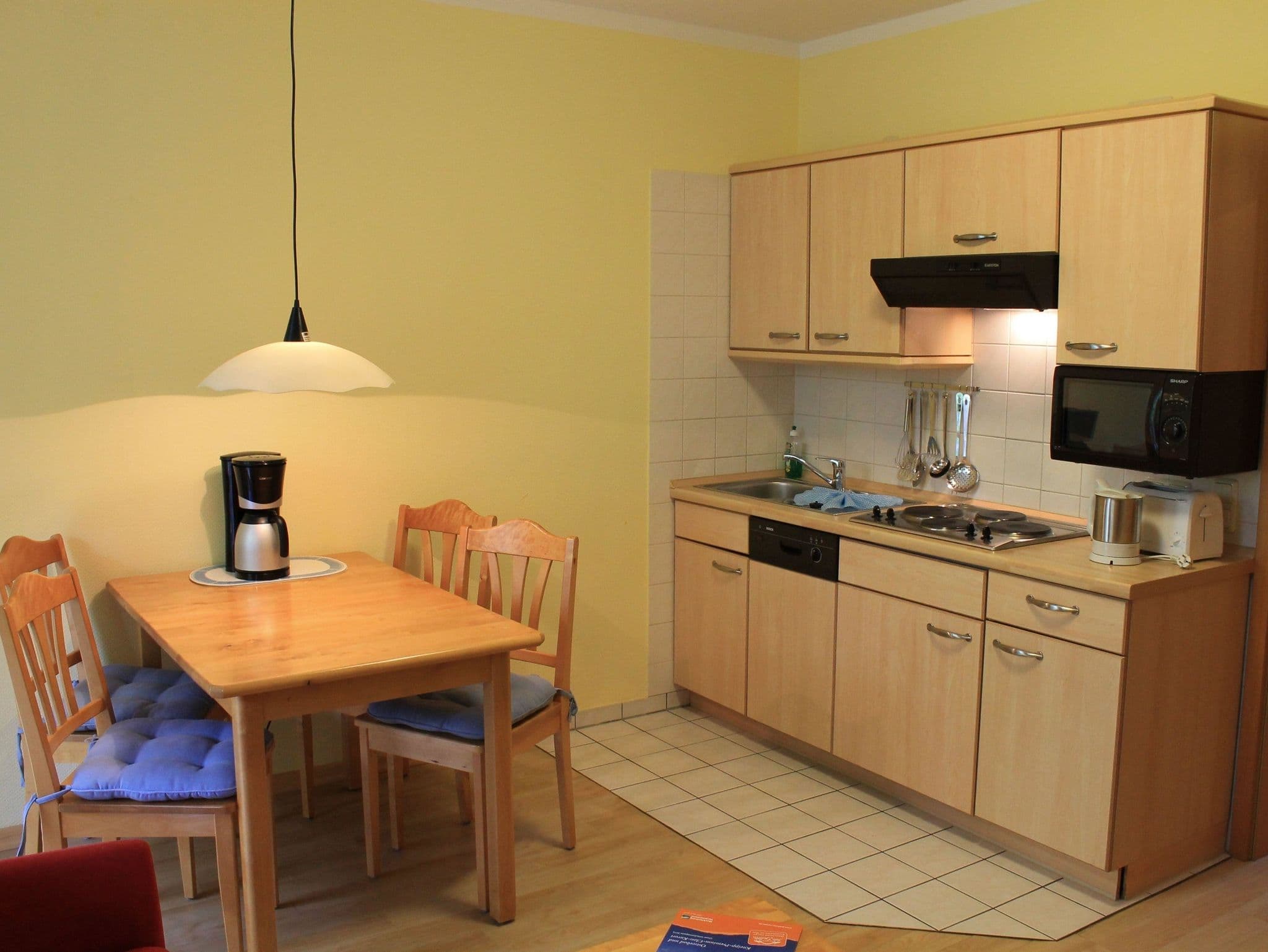 Strandnahe Ferienwohnung im Ostseebad Göhren detail 4