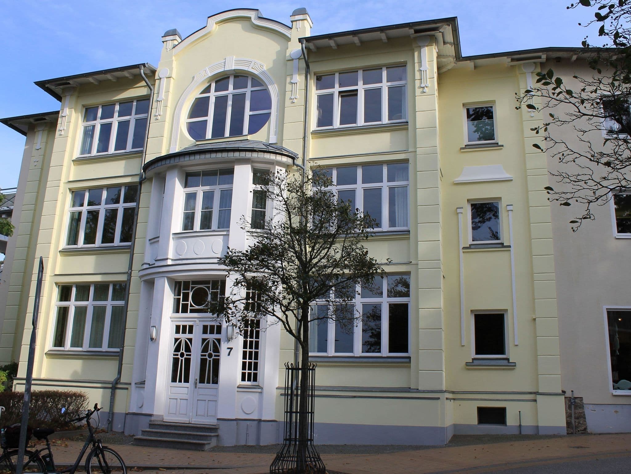 Strandnahe Ferienwohnung im Ostseebad Göhren detail 1