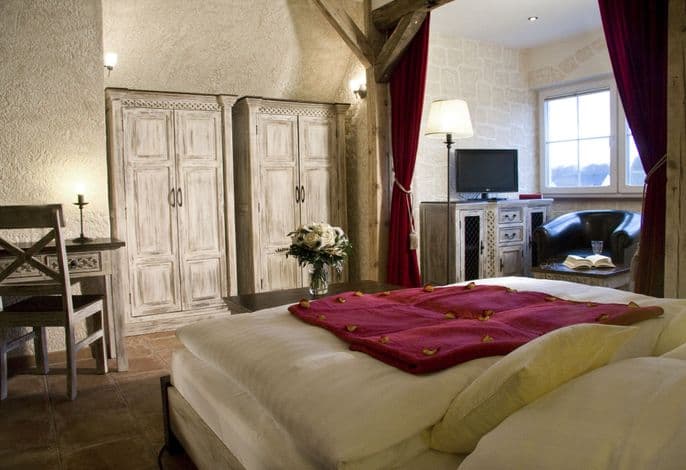 BinzHotel-OrdenKapelle – Ostsee-Rittergut-Rügen detail 3