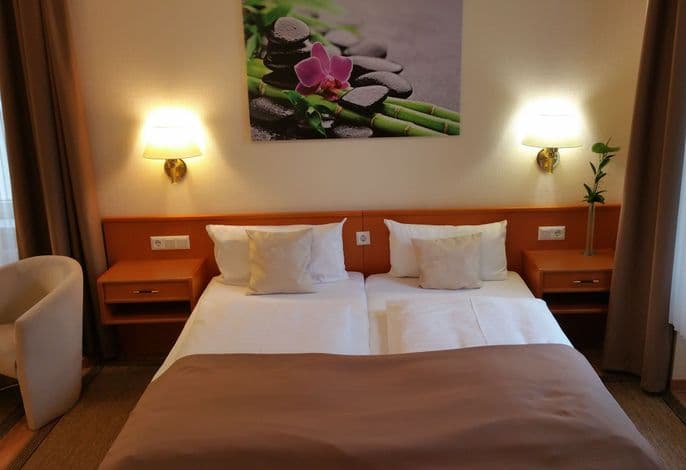 Parkhotel del Mar - Double room detail 4