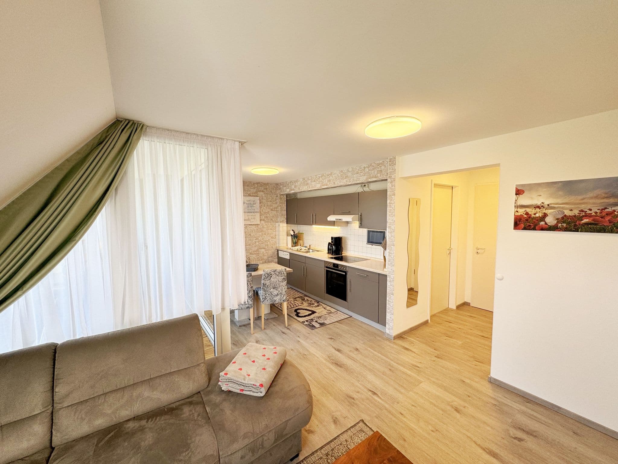 Wohnung 05 mit Balkon und Boddenblick - MR: Haus Inselperle mit Blick auf den Bodden detail 3