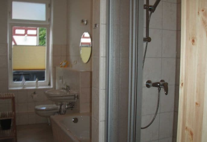 Wohnung  11 - Villa Rügen - 300 m zum Strand detail 1