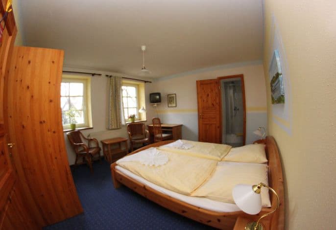 Doppelzimmer 3 Erdgeschoß detail 1