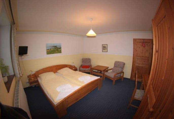 Doppelzimmer 1 Erdgeschoß detail 1