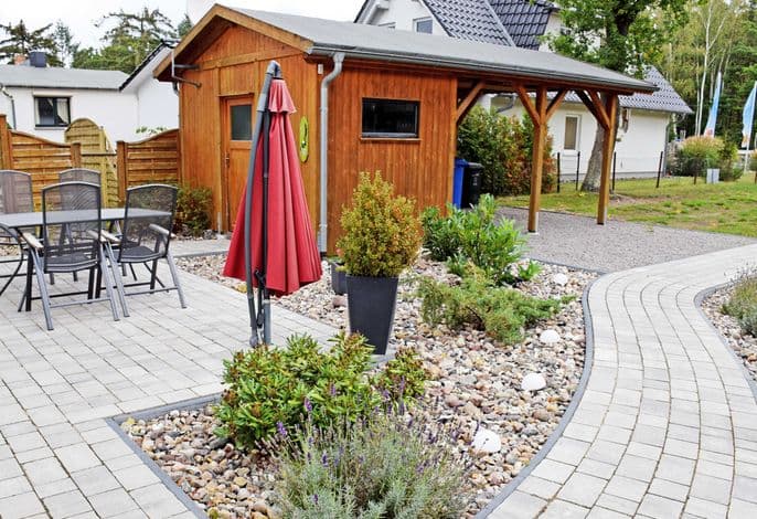 Baaber Ferienhaus mit Terrasse und Kamin - Baaber Ferienhaus mit Terrasse und Kamin detail 2