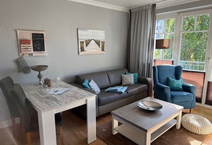 App. Meeresrauscher, strandnah, Gelkamin u. Balkon - App.  mit 1 SZ und Schlafsofa - Aufbettung 3./4. P.