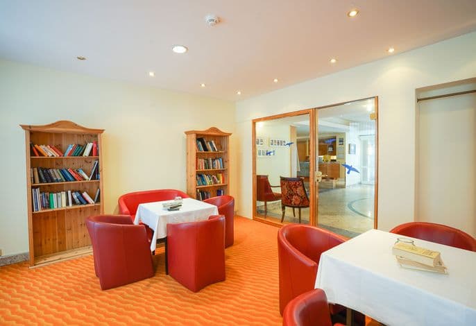 Arkona Strandhotel 4 Sterne Superior - direkt am Strand!