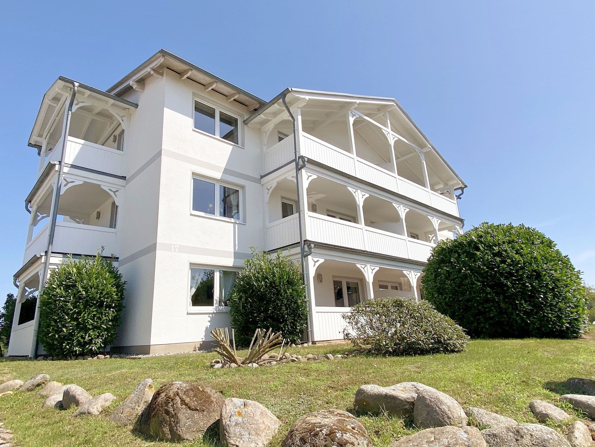 P: Villa Fernsicht Whg. 11 Lieblingsausblick mit Balkon detail 1