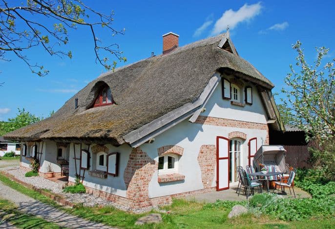Ferienhaus Sonnenwinkel unterm Reetdach mit Sauna und Kamin - Ferienhaus Sonnenwinkel unterm Reetdach mit Sauna u. Kamin detail 1
