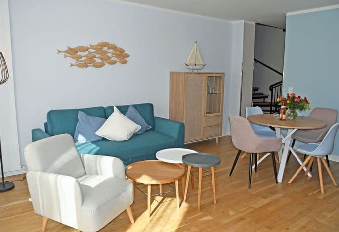 62 Haus Carl - Ferienwohnung mit Kamin und Terrasse - Haus Carl - Ferienwohnungen mit Kamin im Ostseebad Sellin detail 1