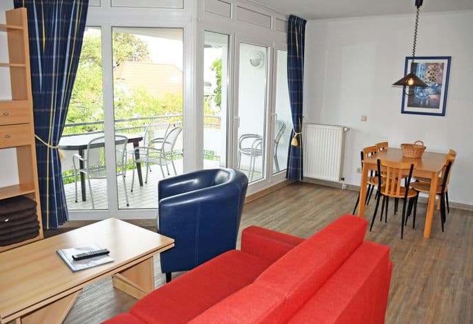 15 schöne 3-Raum-Ferienwohnung mit Balkon