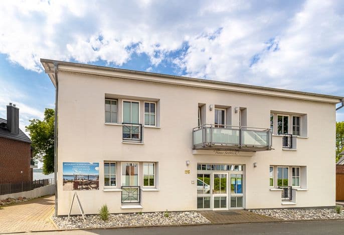 CSP: Haus Seeblick mit 9 Wohnungen detail 3