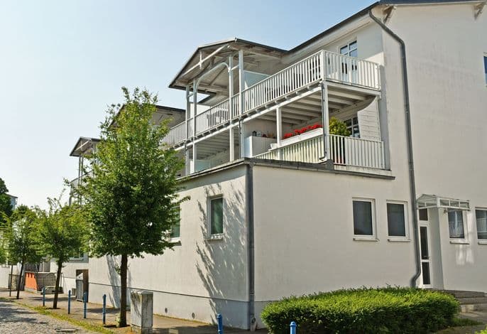Appartementhaus mit Balkon 300 m bis zum Strand (HStr) - 09 schöne 2-Raum-Ferienwohnung mit Balkon detail 3