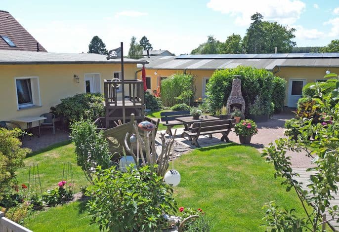 Ferienwohnungen mit Terrasse in Sellin zum Südstrand detail 2