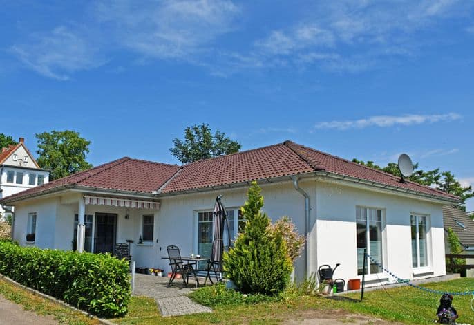 2-Raum-Ferienwohnung mit Terrasse in ruhiger Lage!
