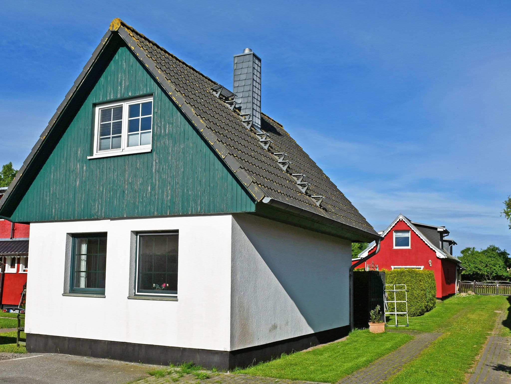 ruhig gelegenes Ferienhaus mit Kamin und Terasse