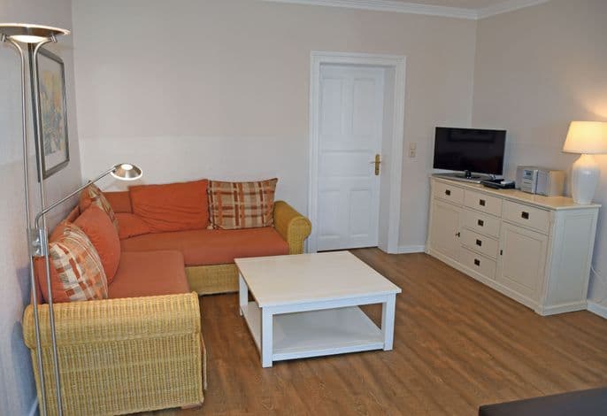 02 schöne 2-Raum-Ferienwohnung