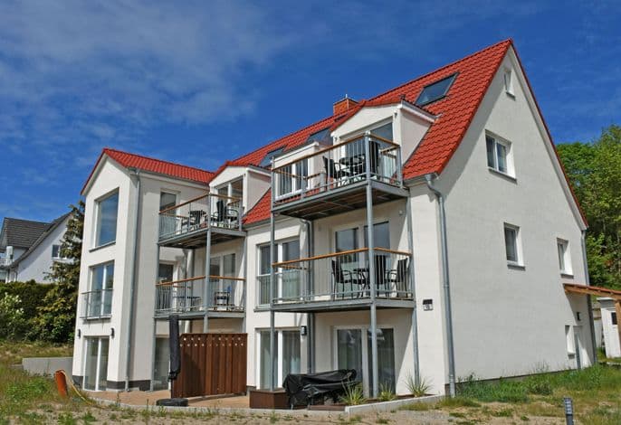 Appartementhaus mit Meerblick und Balkon in Göhren (HMLi)