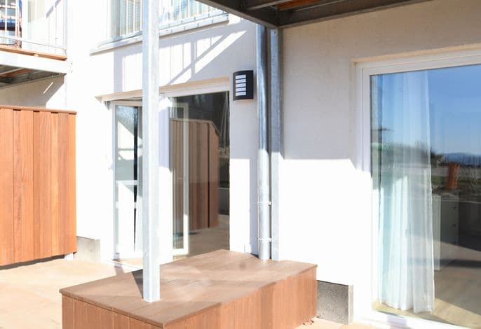 Ferienwohnung OstseeGlück mit Terrasse und Seeblick - Ferienappartement detail 2