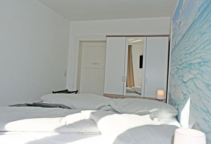 01 schönes Doppelzimmer mit Frühstück detail 2