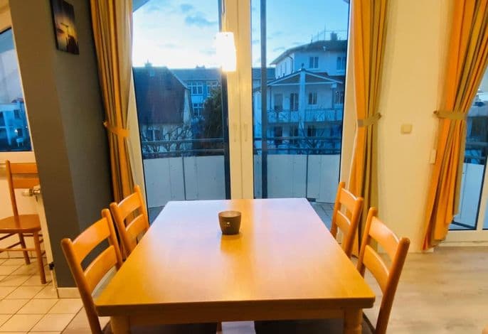 EIN-20 - Komfortable 2-Zimmer-Wohnung mit Balkon (HT) - Residenz Villa Eintracht - Ferienapartments in Göhren detail 1