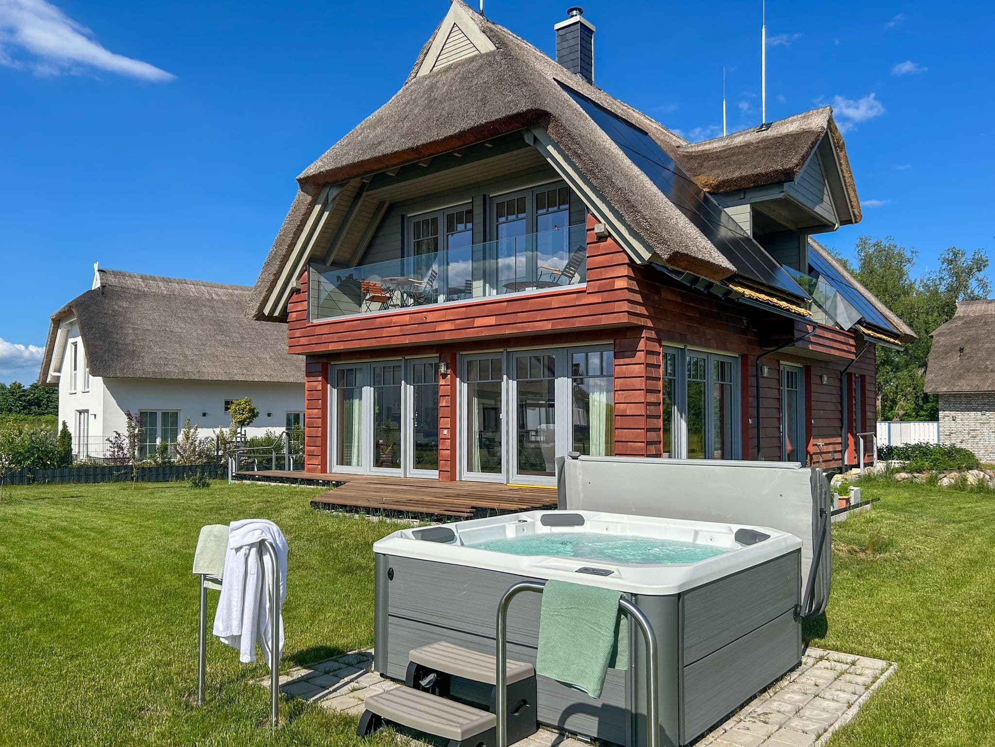 Exklusives Luxus-Ferienhaus mit Whirlpool auf Rügen