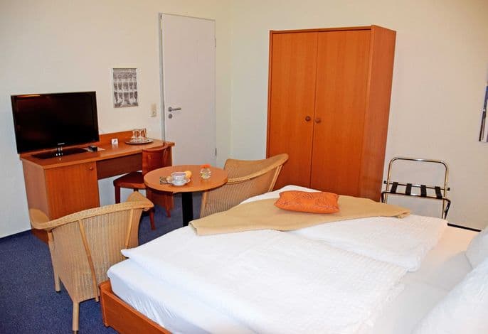 2-Raum-Familienzimmer mit Balkon 15 detail 2