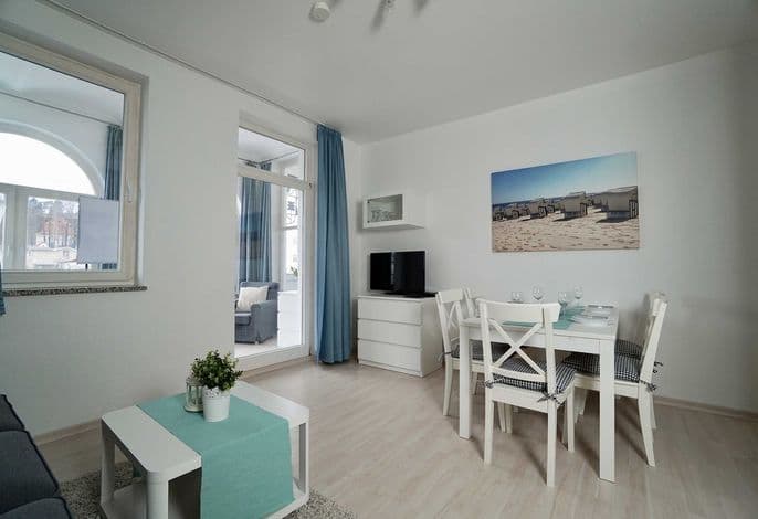 11 Ferienappartement Jasmund mit Balkon (H) detail 2