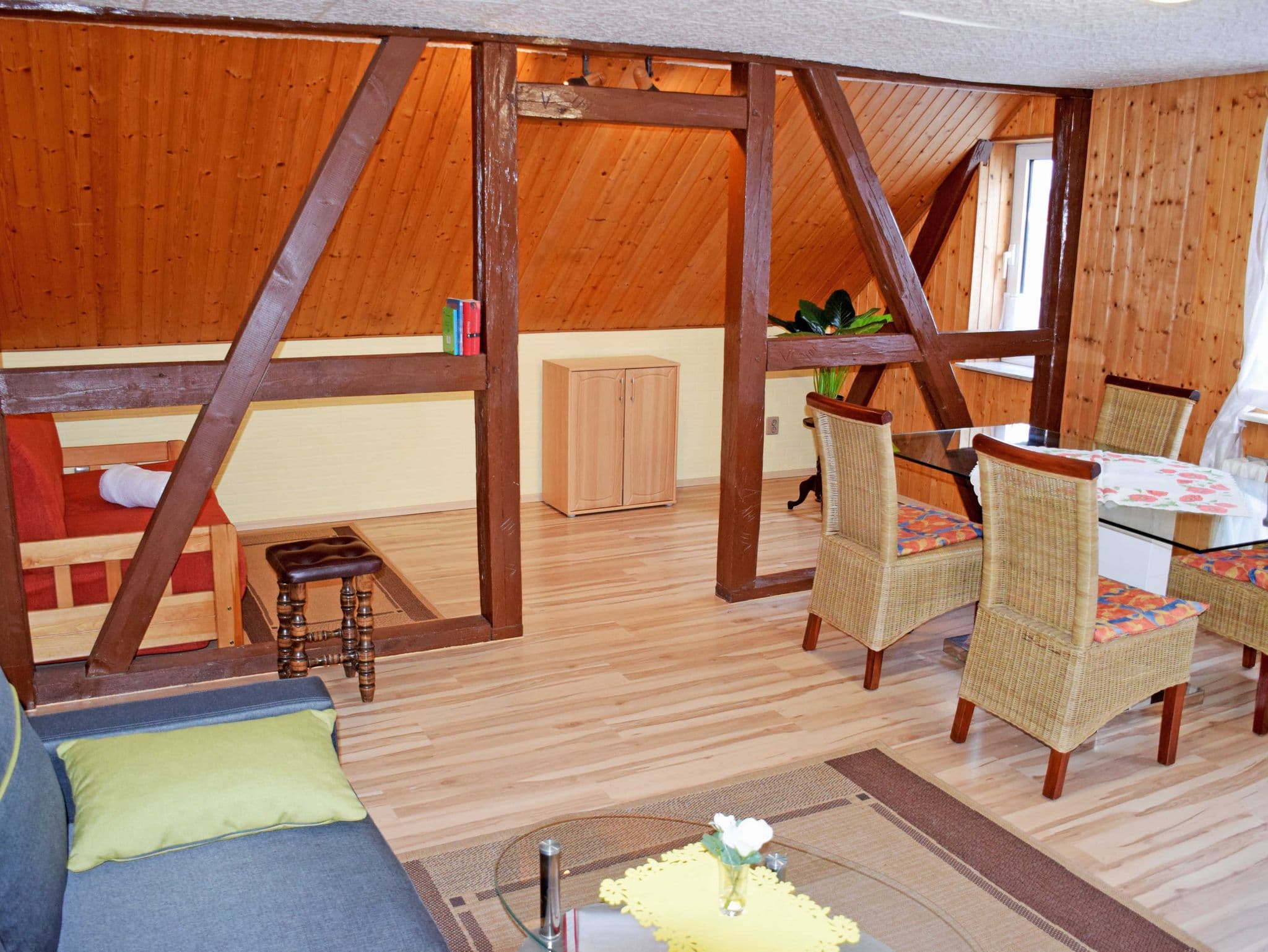 01 Ferienwohnung Steuerbord mit Terrasse - Ferienwohnungen im Haus Friedenswinkel detail 2