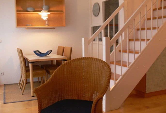 Apartment (2)
