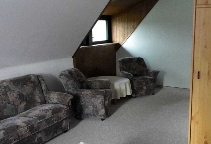 Doppelzimmer 25 m² (Gemeinschaftsbad) - Reetdachhaus Landhaus Ulrich detail 1