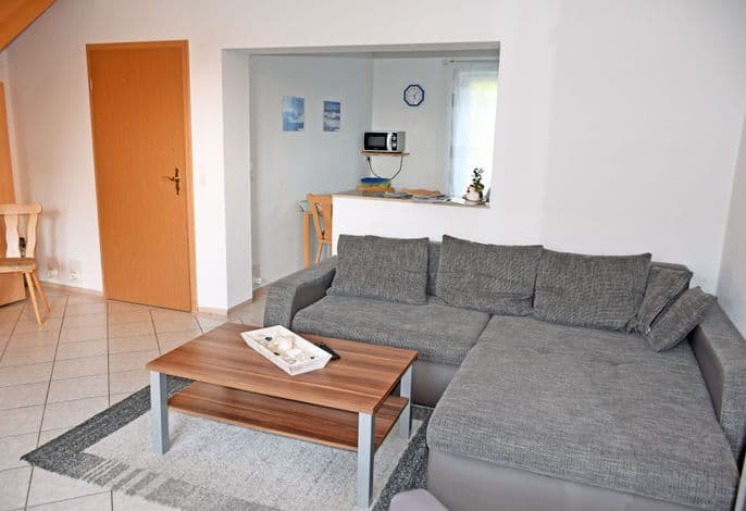 02 Ferienappartement Sehlen mit Terrasse (7 Betten)