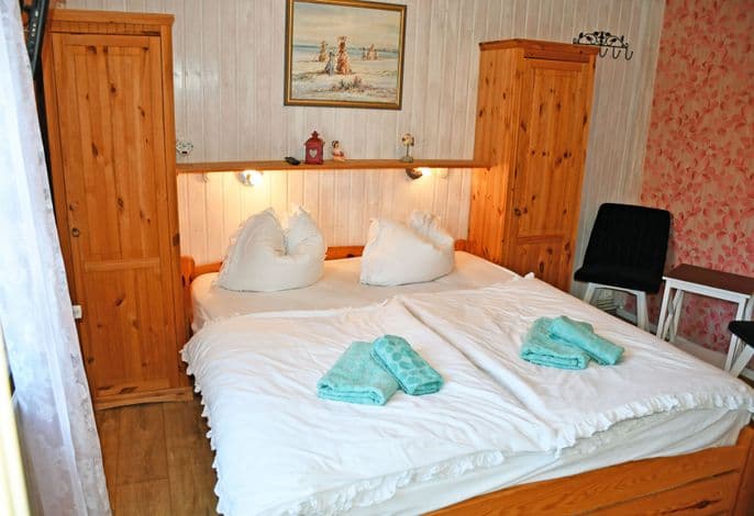 01 kleines Doppelzimmer /1 Er. + 1 Kind bis 14 J. - Pension im Seebad Breege detail 1