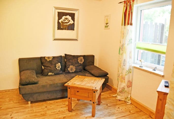 03 Doppelzimmer mit Aufbettung - Pension im Seebad Breege detail 3