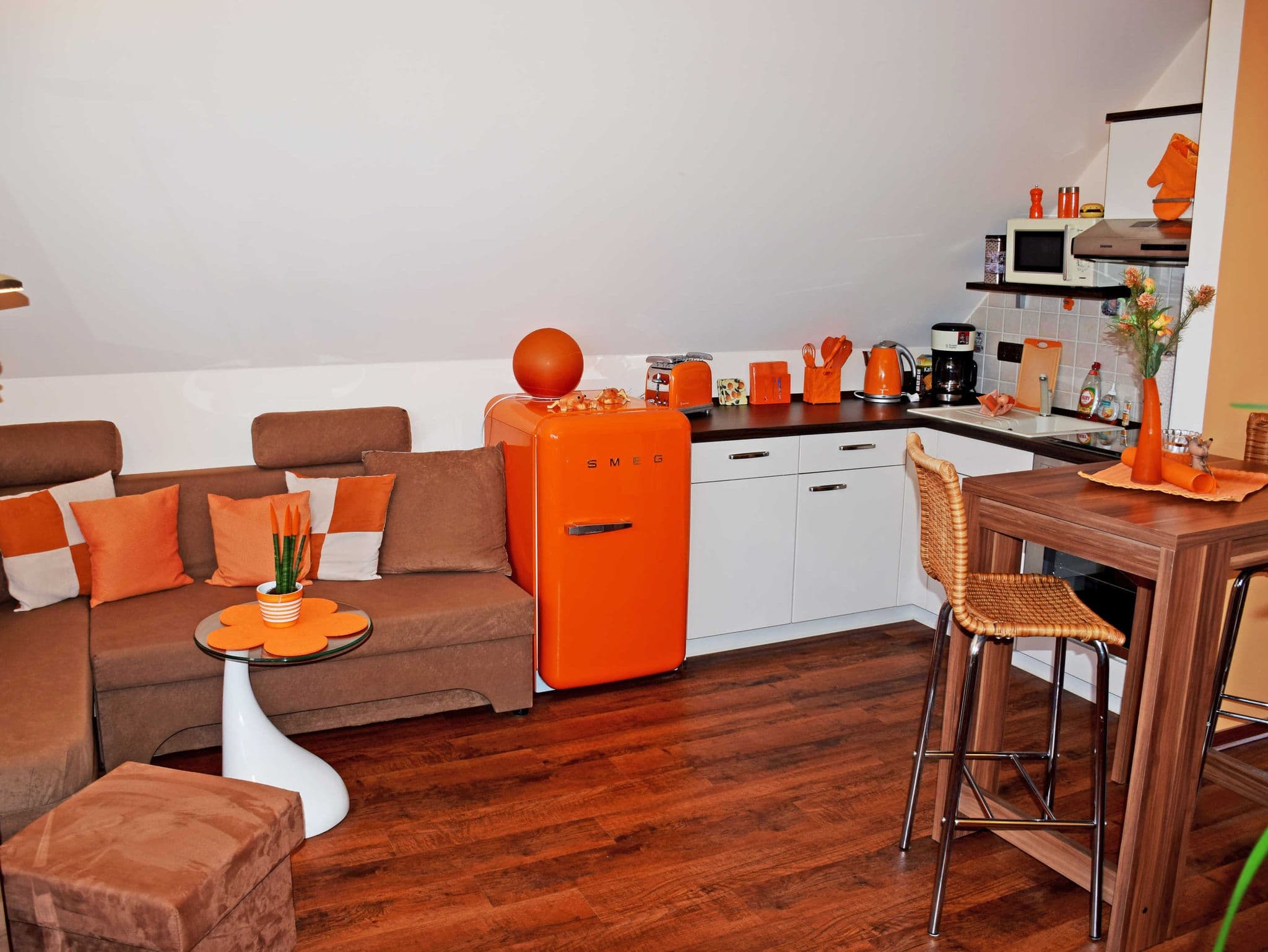 Ferienhaus Regenbogen mit Kamin und Terrasse - Gutshaus-Appartem. mit Kamin, Außenpool und tlw. Sauna***** detail 3