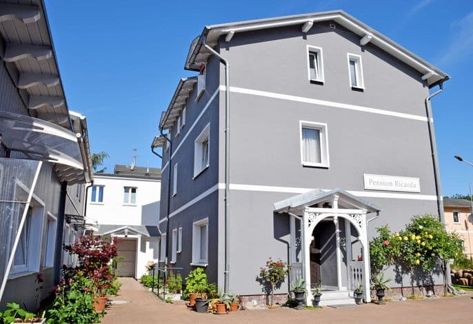 Pension/Ferienwohnungen im Ostseebad Sellin detail 1