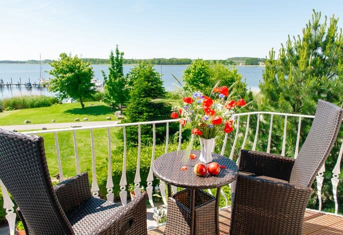 Selliner Ferienwohnungen mit Seeblick detail 2