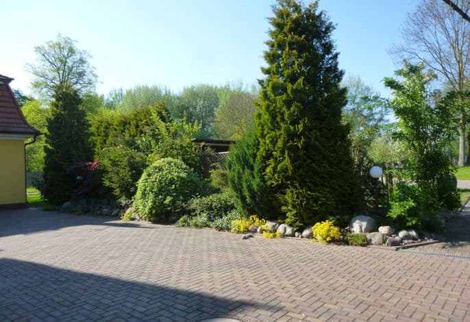 Herrenhaus Poppelvitz detail 4