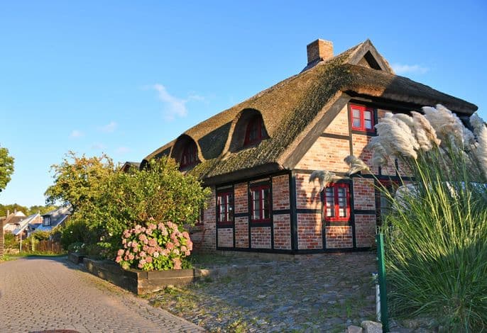 Haus am Höft in Gager mit Seeblick und Sauna