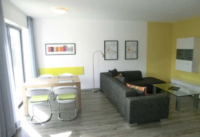 Kleeblatt Wohnung Gelb