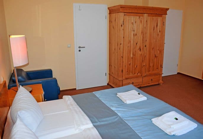 06 Doppelzimmer B detail 3