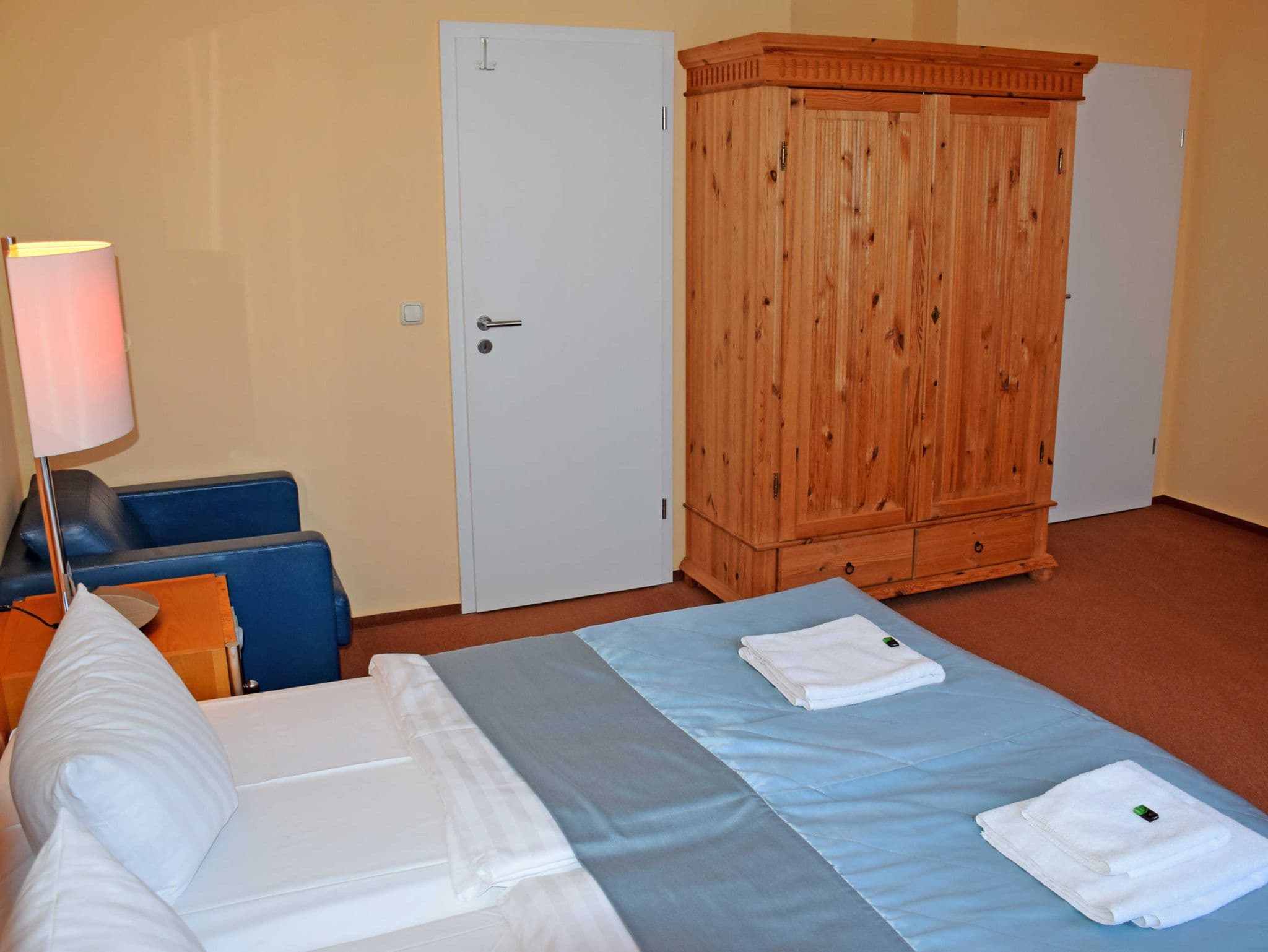 10 Doppelzimmer B - Das kleine Hotel auf Mönchgut! detail 3