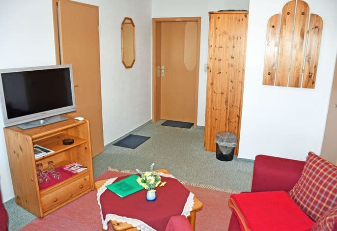 09 FAMILIENAPPARTEMENT mit Balkon und Seeblick detail 4