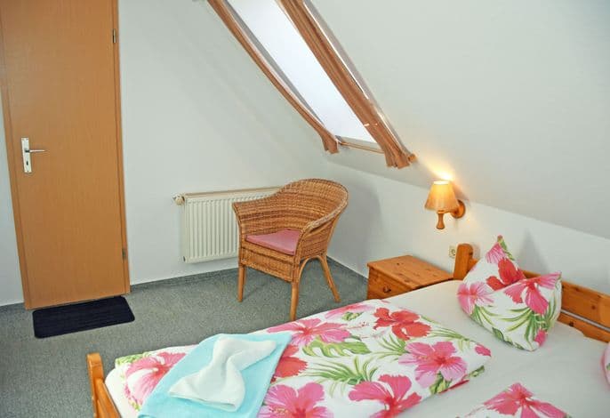 09 FAMILIENAPPARTEMENT mit Balkon und Seeblick detail 1