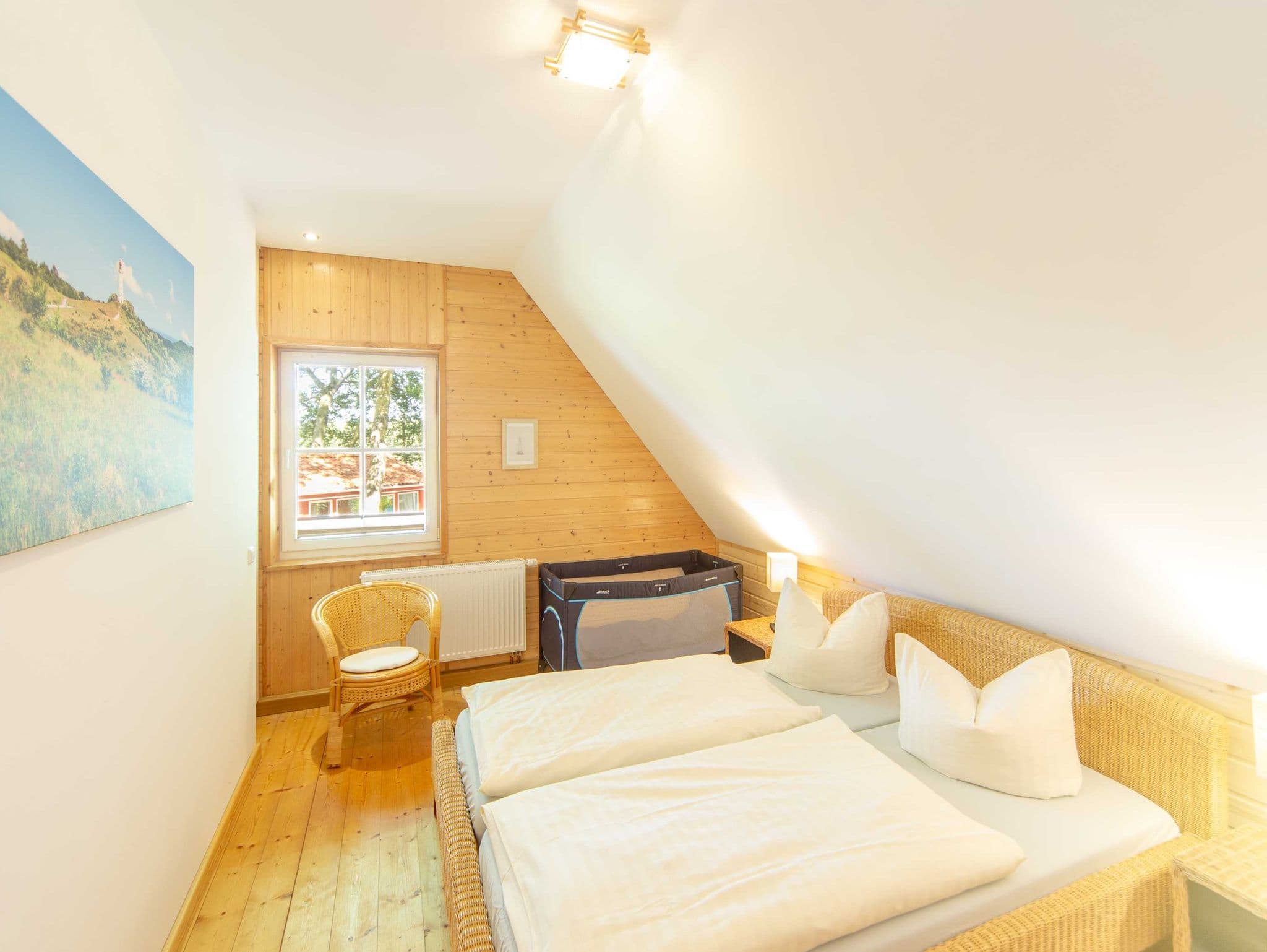 Ferienwohnung OG - Ferienwohnungen im Reetdachhaus detail 1