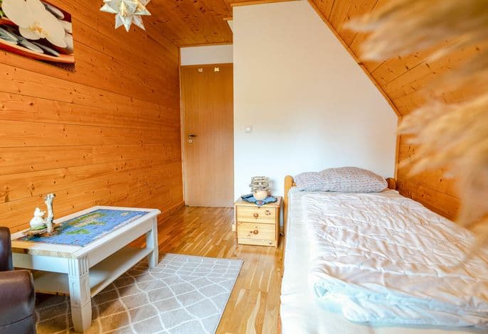 Ferienwohnung Reetdach - Ferienwohnungen und Zimmer in Göhren detail 4